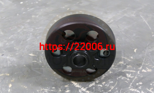 Сцепление  автоматическое, на вал 19 мм, цепь 520, звезда 10 зубов