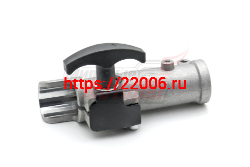 Кронштейн соединительный с втулкой квадрат 5мм (разъёмной штанги) мотокосы GBC-026/033/043 (В СБОРЕ) Кронштейн соединительный с втулкой квадрат 5мм (разъёмной штанги) мотокосы GBC-026/033/043 (В СБОРЕ)