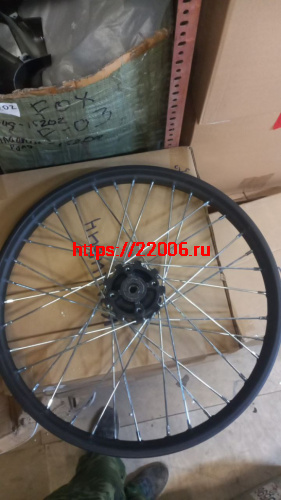 Диск колеса передний стальной на спицах 1.6 - 21" цвет черный, дисковый тормоз ось 15 мм. Диск колеса передний стальной на спицах 1.6 - 21" цвет черный, дисковый тормоз ось 15 мм.