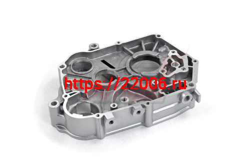 Картер правый Alpha, Delta, Zodiak (под кпп с шарикоподшипниками) 70-110см3 (СЕРЕБРИСТЫЙ) Картер правый Alpha, Delta, Zodiak (под кпп с шарикоподшипниками) 70-110см3 (СЕРЕБРИСТЫЙ)